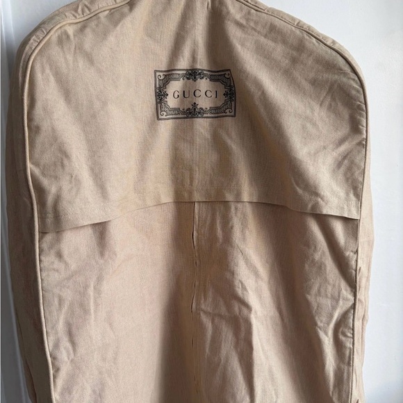 Gucci Pink Button-Front Cardigan NWT with Gucci hanger and Gucci garment bag - Picture 10 of 10